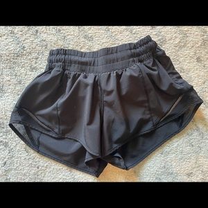 Lululemon hotty hot shorts